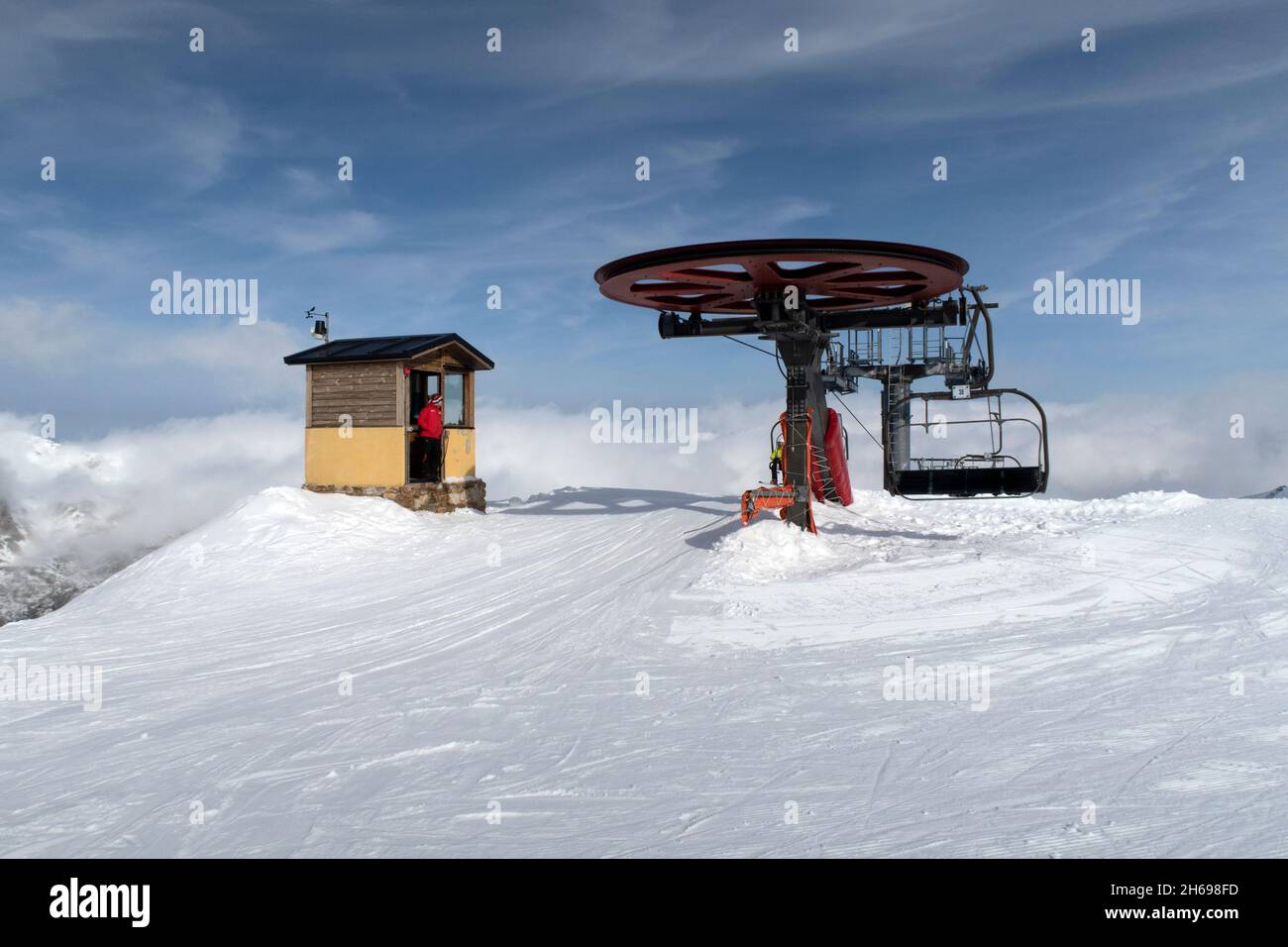 Ski lift operator cabin on top of Mountain. Vintage Stock Photo Alamy