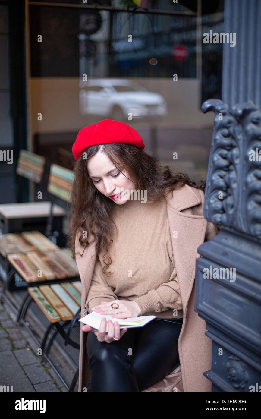 French woman beret coffee hi-res stock photography and images - Alamy