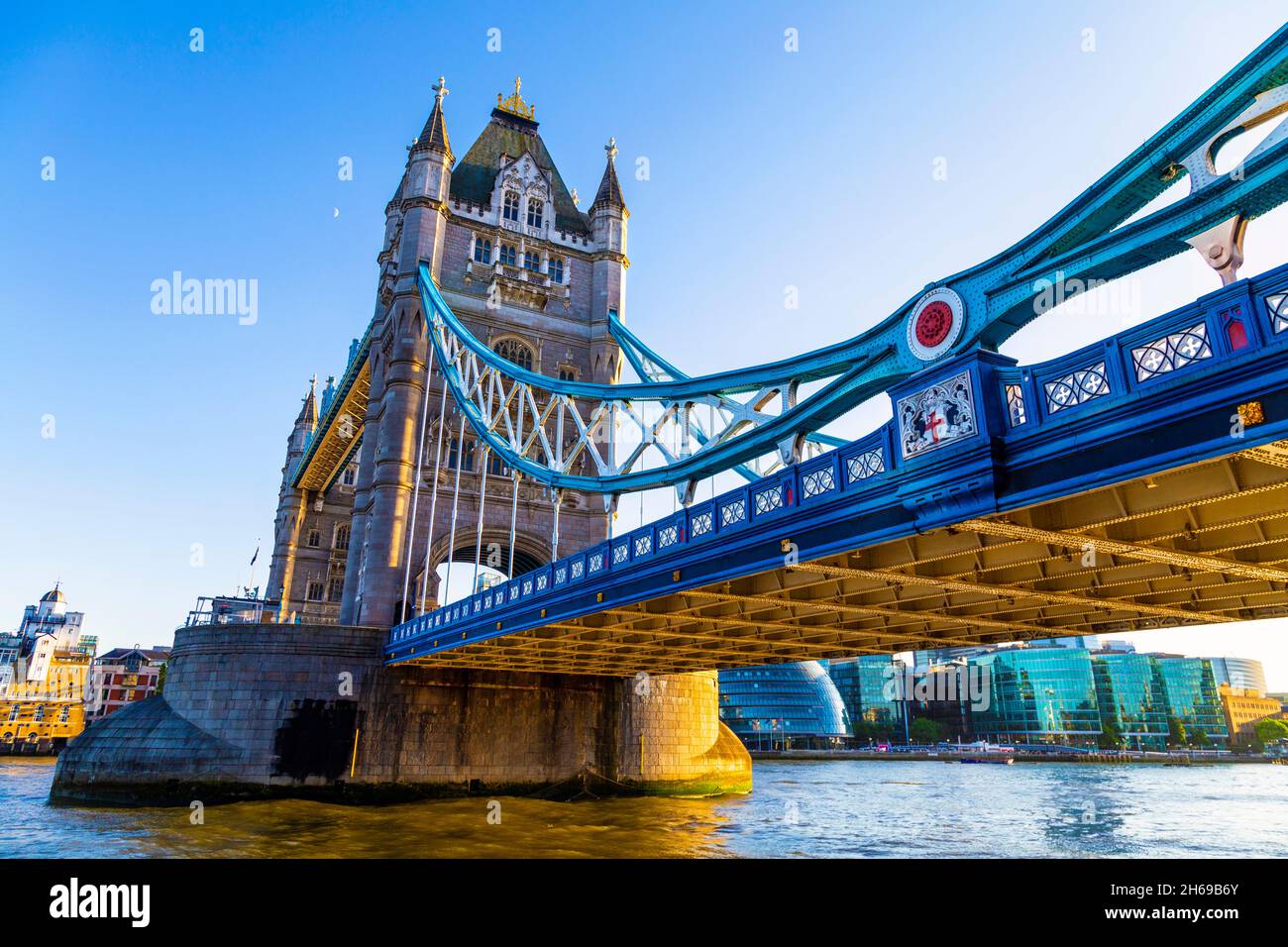 Tower Bridge over the Thames River at evening time, London, UK Stock Photo