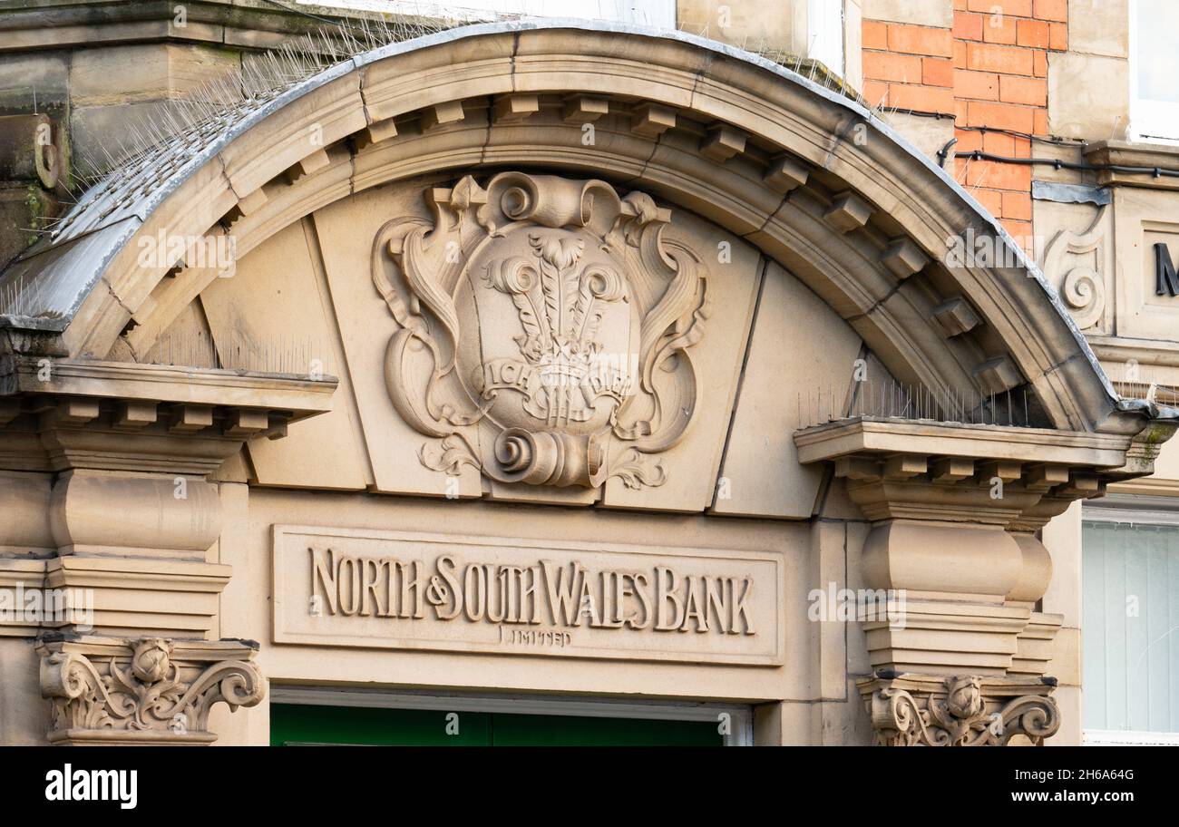 The old North and South Wales Bank, Ruabon Branch. The company was taken over by The Midland Bank in 1908, then later the HSBC took over. Sept 2021. Stock Photo