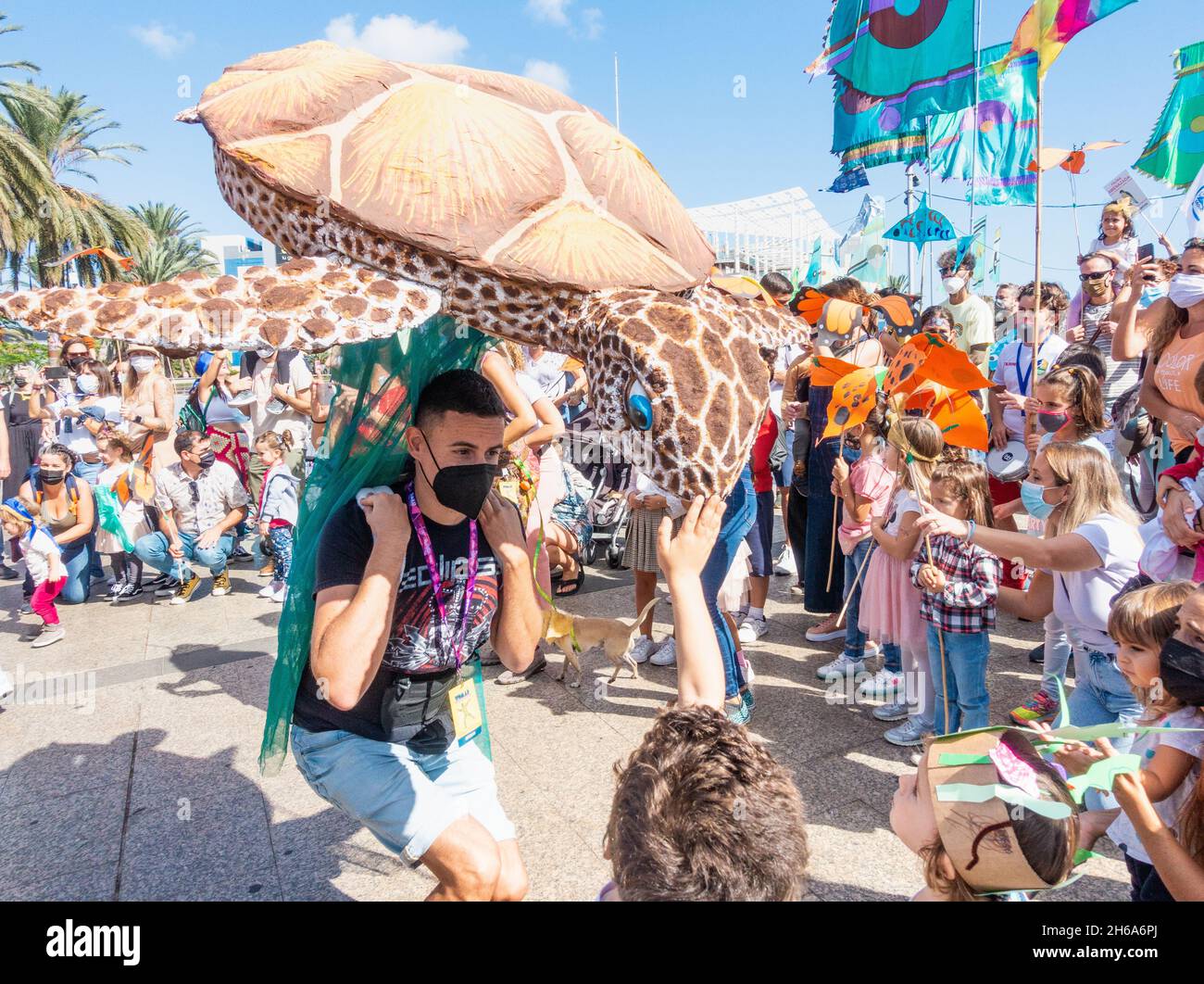 Gran Canaria, Canary Islands, Spain. 14th November, 2021. A global warming  theme to the closing street parade at WOMAD festival in Las Palmas, the  capital of Gran Canaria; the first city in