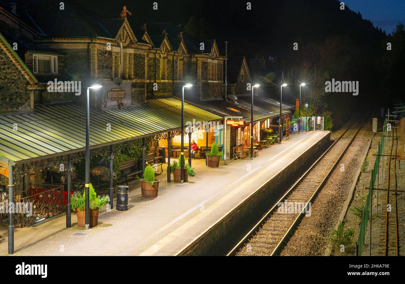 Betws Y Coed Train Station On The Conwy Valley Line In North Wales betws-y-coed-train-station-on-the-conwy-valley-line-in-north-wales