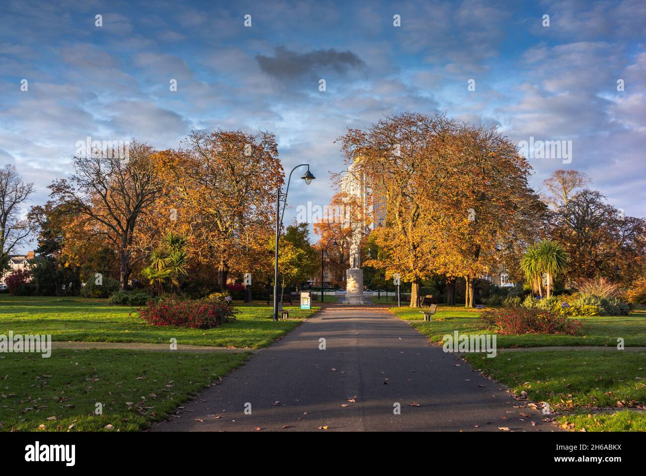 The Monument to Richard Andrews (Andrew's monument) in East Park (Andrews Park) during autumn sunshine, Southampton, Hampshire, England, UK Stock Photo