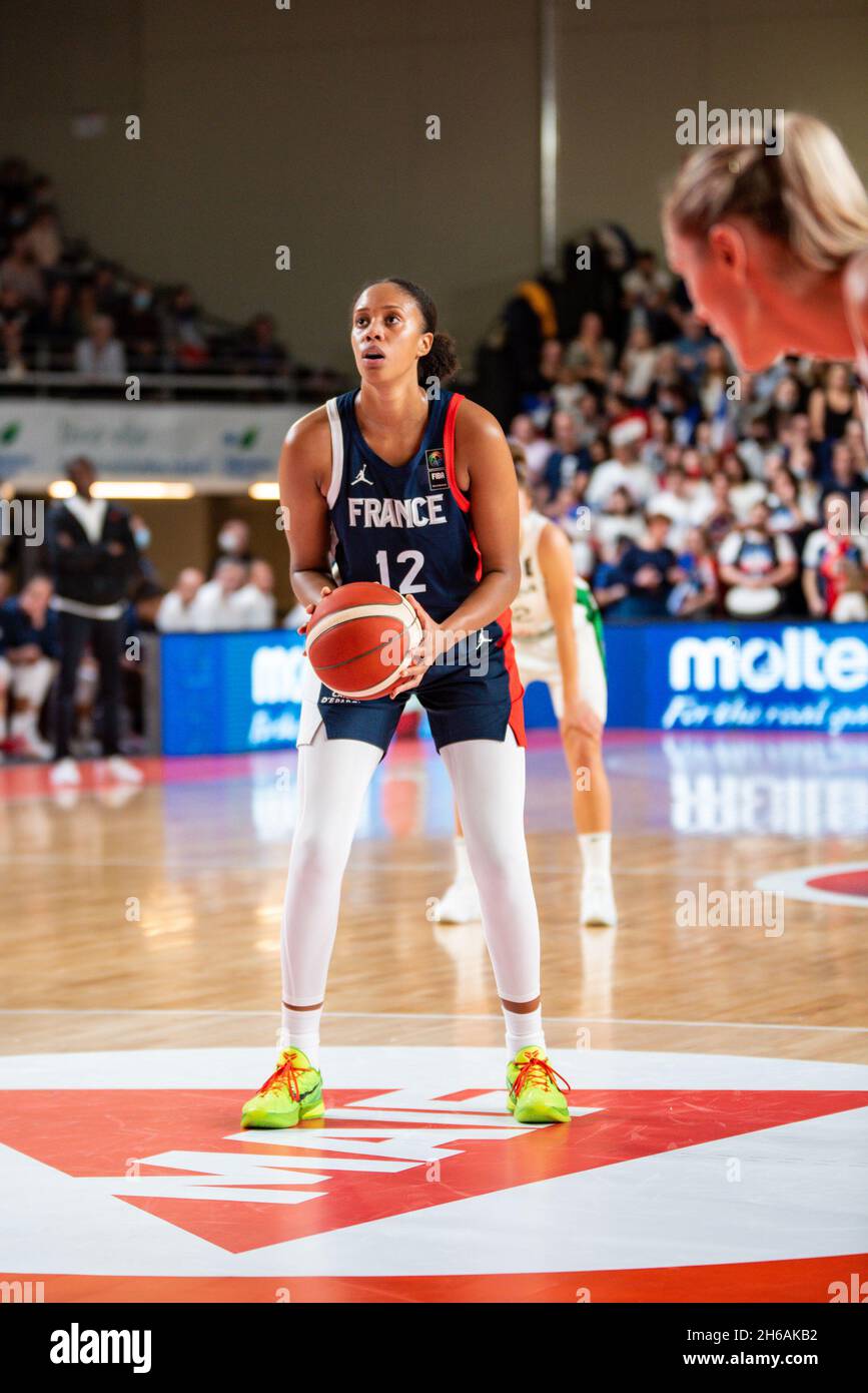 Villeneuve-d Ascq, France, November 14, 2021, Iliana Rupert of France  controls the ball during the FIBA Women's EuroBasket 2023, Qualifiers Group  B Basketball match between France and Lithuania on November 14, 2021