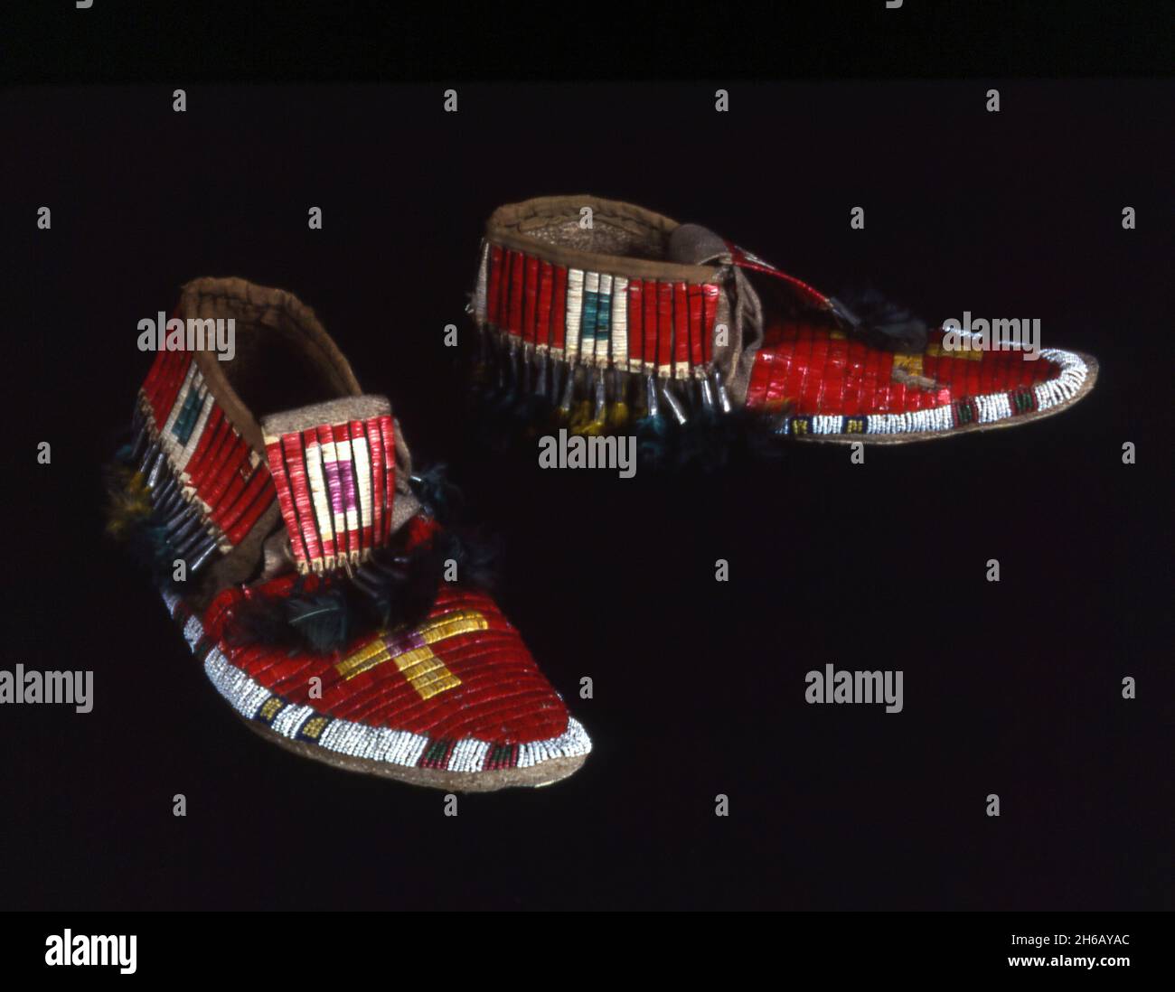 Beadwork sioux hi-res stock photography and images - Alamy
