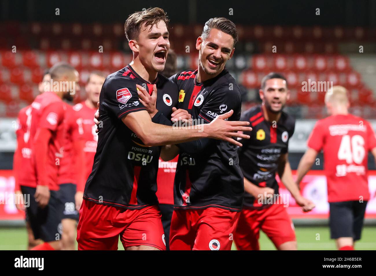 ROTTERDAM, NETHERLANDS - NOVEMBER 14: Thijs Dallinga of Excelsior Rotterdam celebrates with Siebe Horemans of Excelsior Rotterdam after scoring his sides second goal during the Dutch Keukenkampioendivisie match between Excelsior and Almere City FC at the Van Donge & De Roo Stadion on November 14, 2021 in Rotterdam, Netherlands (Photo by Herman Dingler/Orange Pictures) Stock Photo