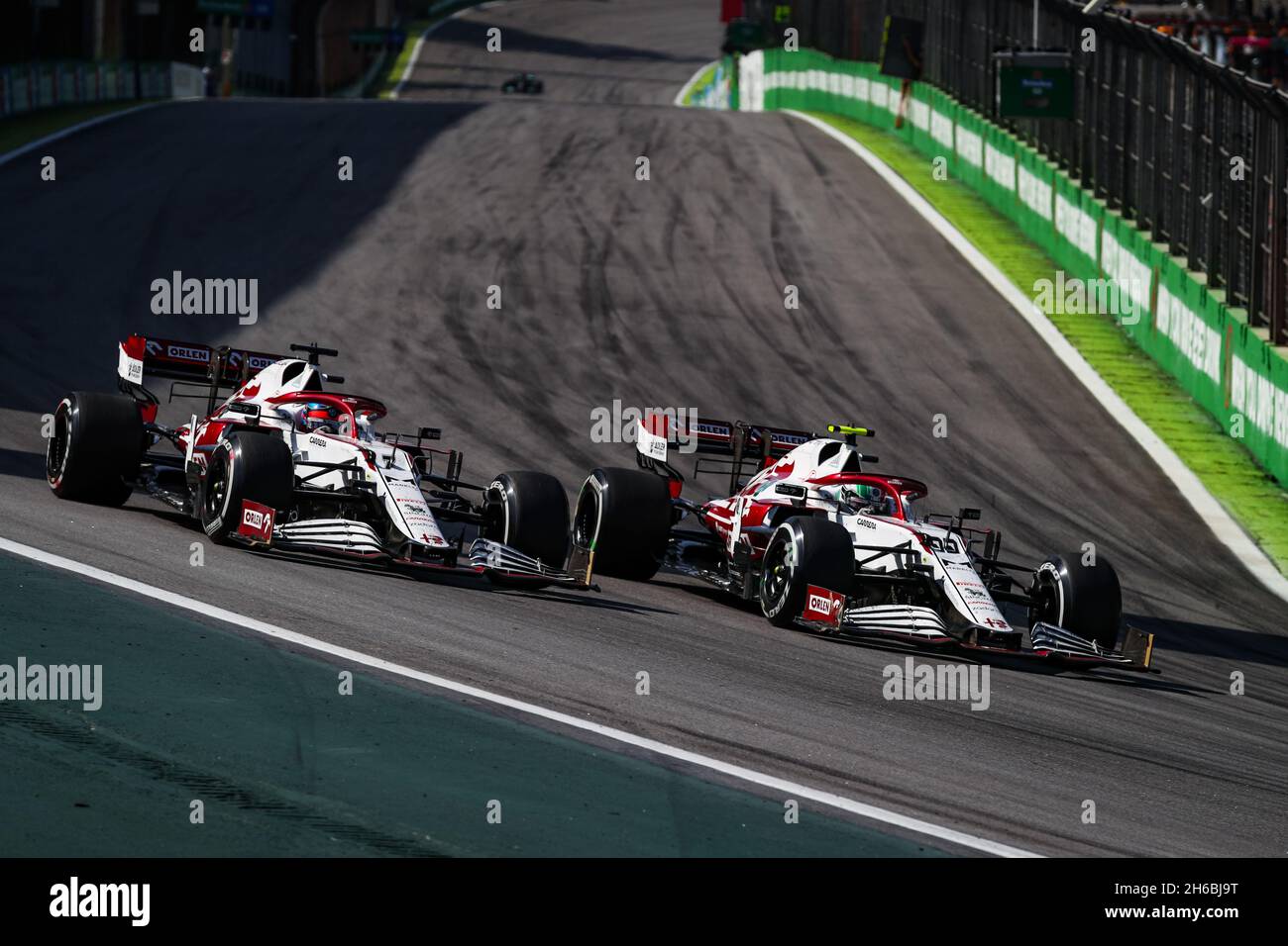 RAIKKONEN Kimi (fin), Alfa Romeo Racing ORLEN C41, GIOVINAZZI Antonio ...