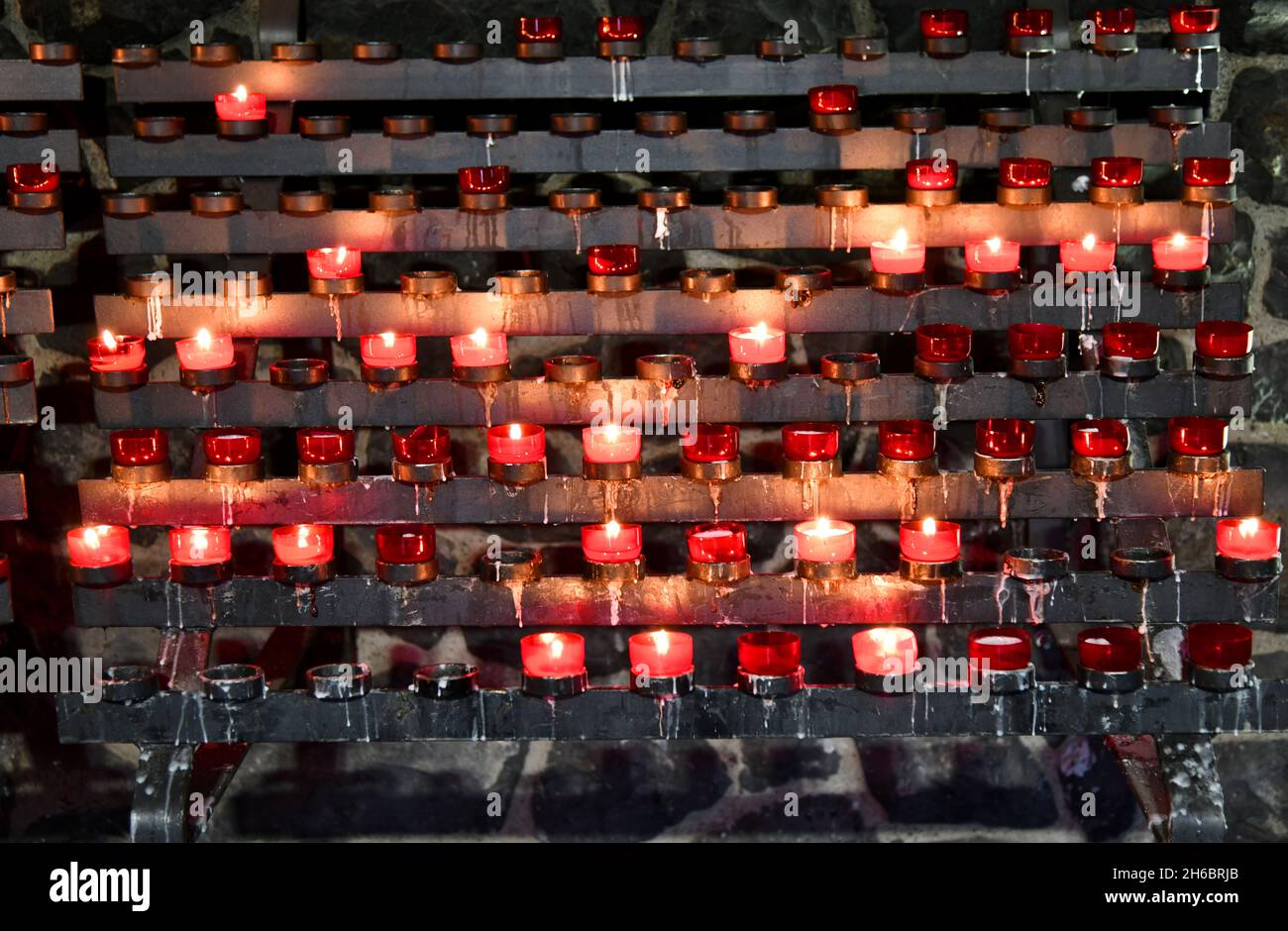 Memorial candles for sick and deceased Stock Photo Alamy