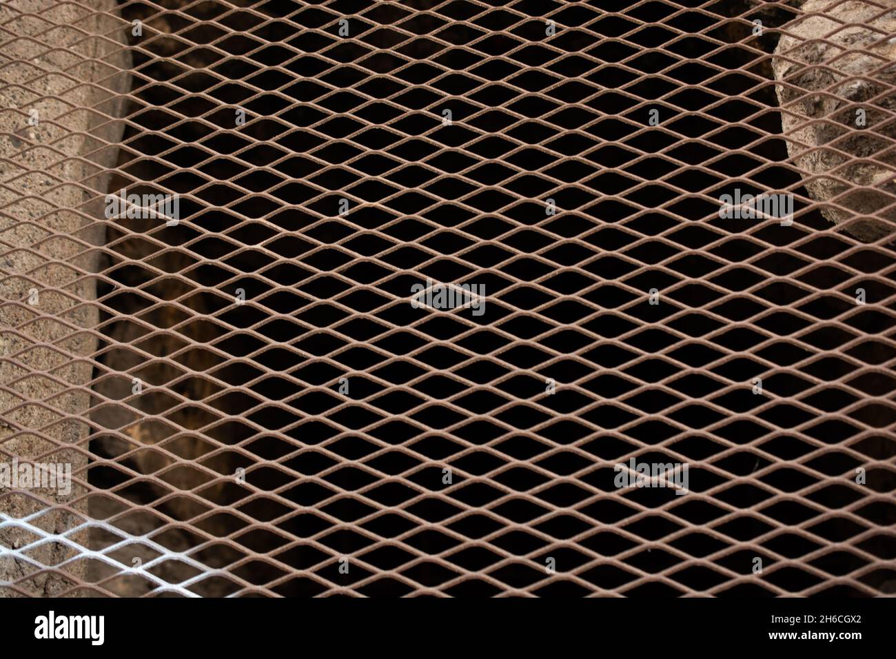 Metal grid texture background with abstract pattern Stock Photo - Alamy