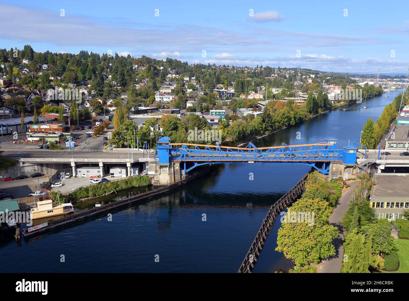 Fremont Bridge, Seattle, Washington. The landmarked bridge spans over the Fremont Cut connecting the North Queen Anne and Fremont neighborhoods. Stock Photo