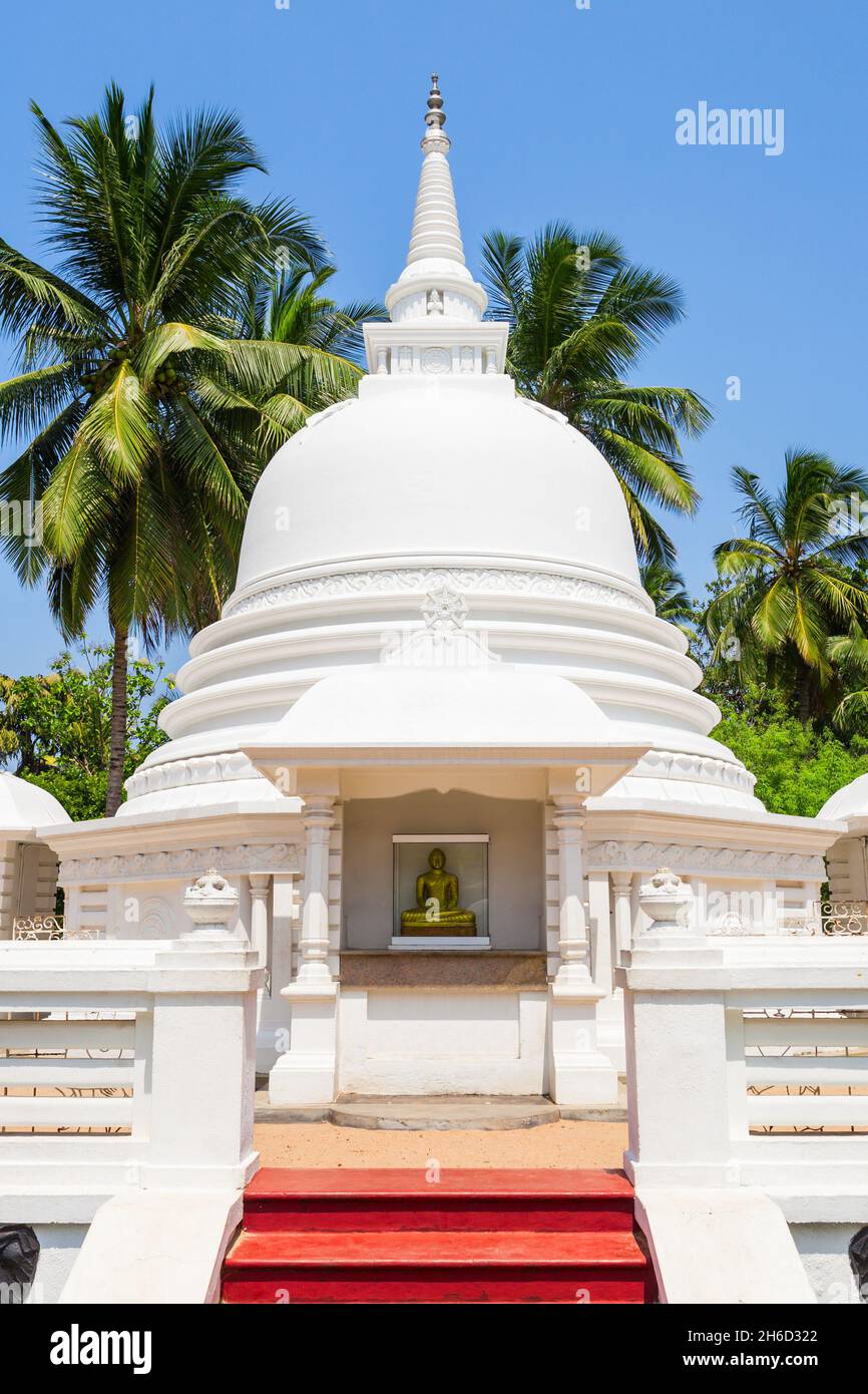 Abhayasekararama Temple is a buddhist temple in Negombo. Negombo is a major city on the west coast of Sri Lanka. Stock Photo