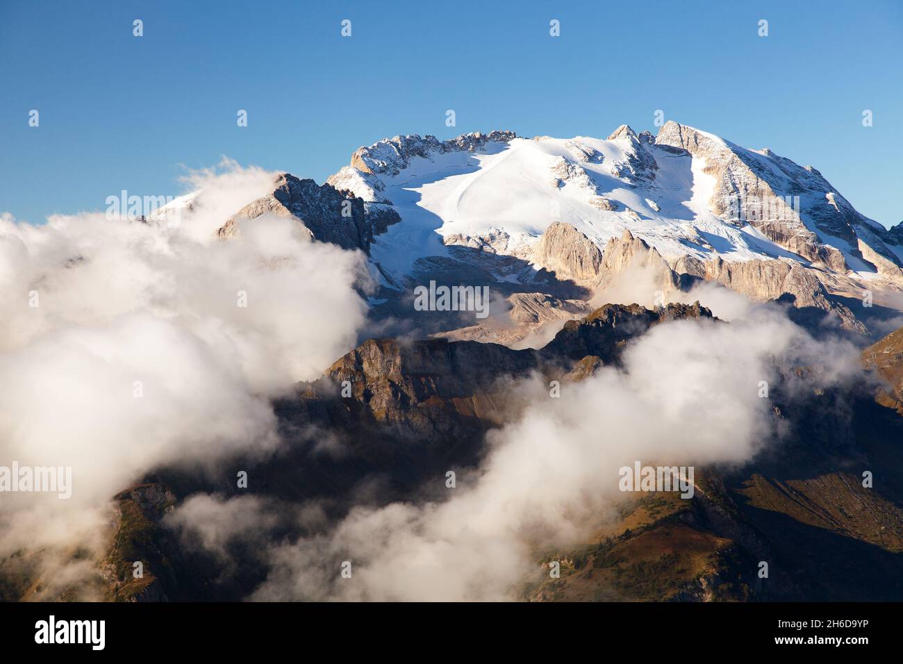 Highest peak of the dolomites hi-res stock photography and images - Alamy