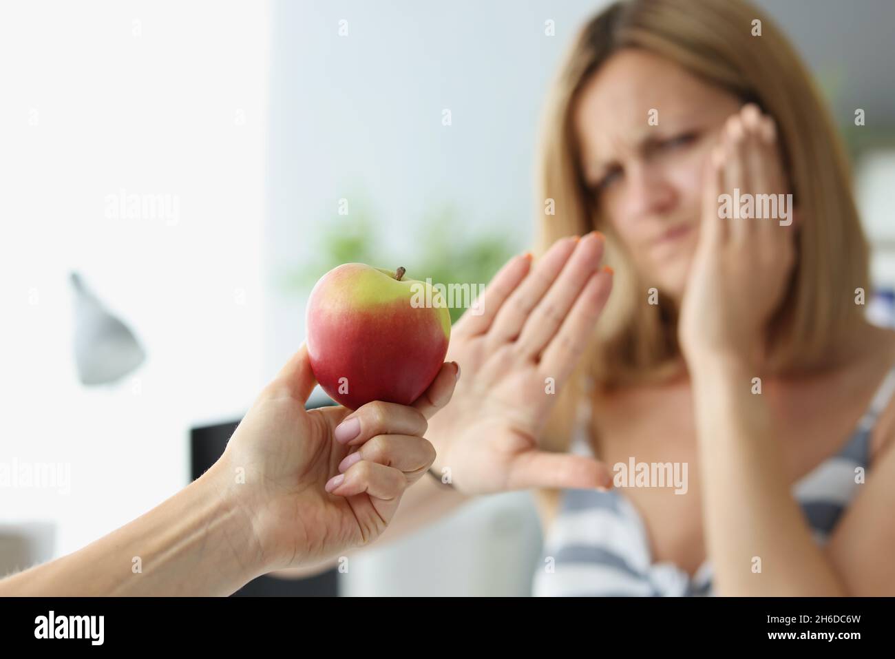 Tooth pain hires stock photography and images Alamy