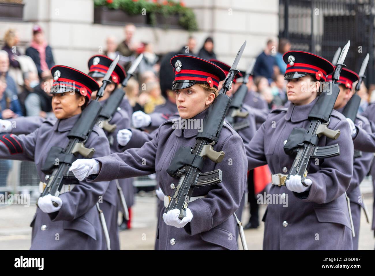 The Honourable Artillery Company army soldiers at the Lord Mayor's Show ...