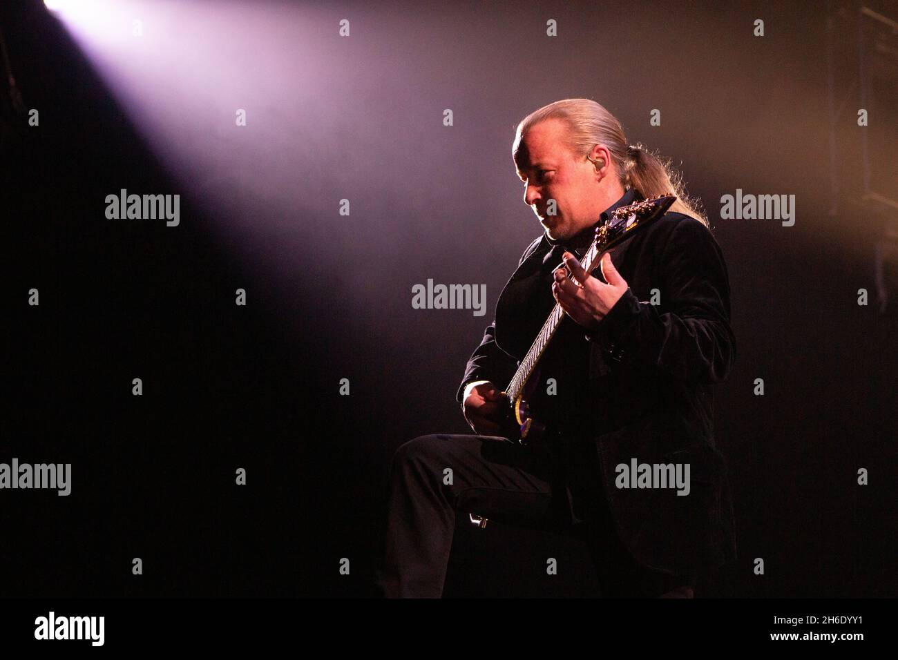 Oslo, Norway. 14th Nov, 2021. Nightwish, the Finnish symphonic metal band, performs a live concert at Oslo Spektrum in Oslo. Here guitarist Emppu Vuorinen is seen live on stage. (Photo Credit: Gonzales Photo/Alamy Live News Stock Photo