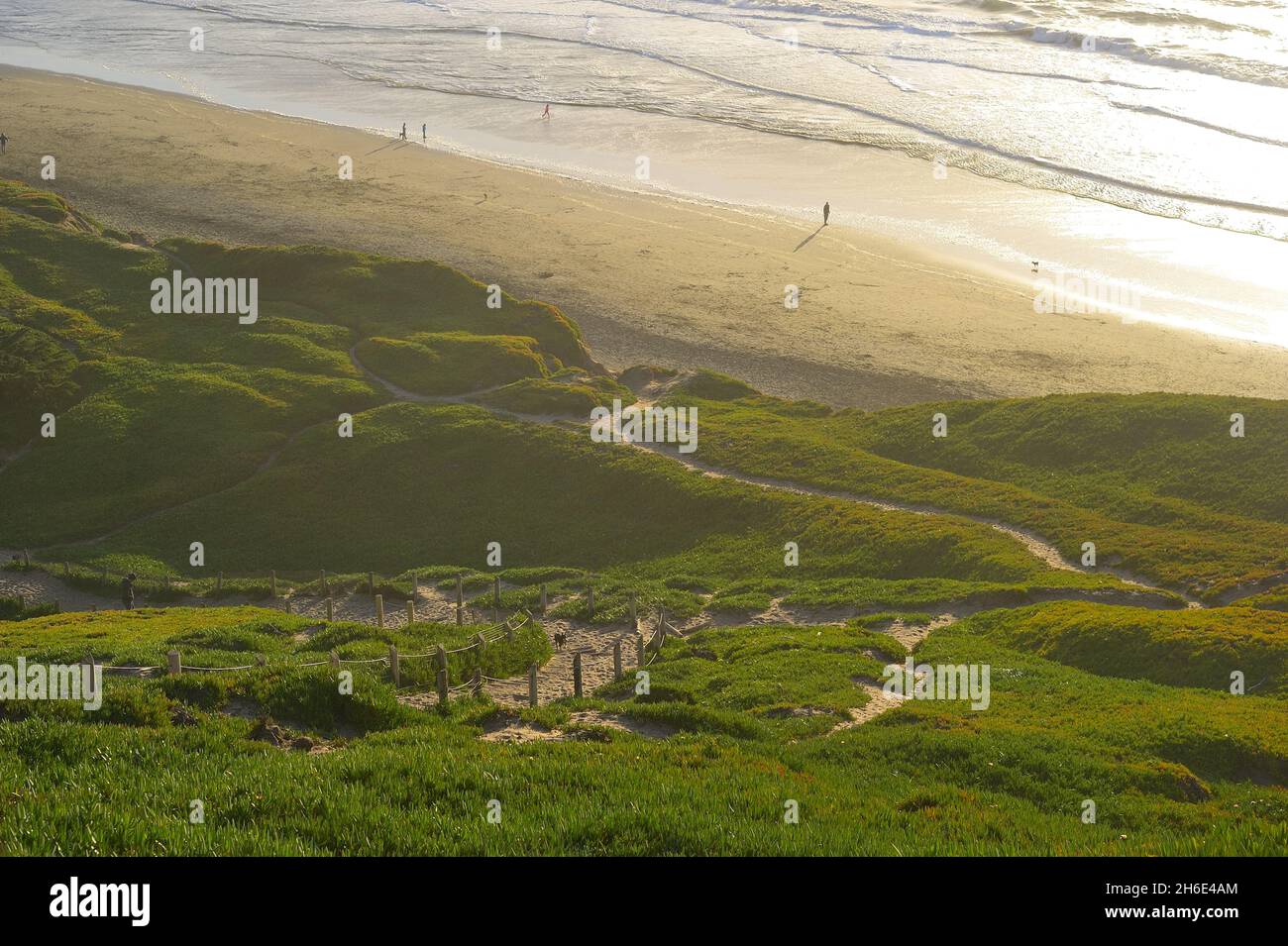 A winter afternoon at the beach, Fort Funston CA Stock Photo - Alamy
