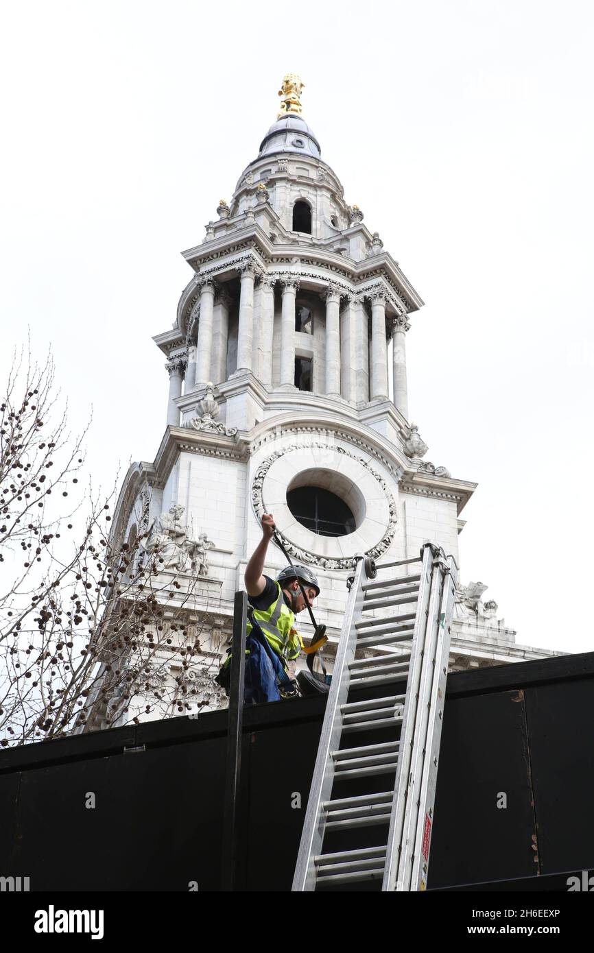 Preparations begin for the funeral of Baroness Thatcher next wednesday at St Paul's cathedral in London Stock Photo