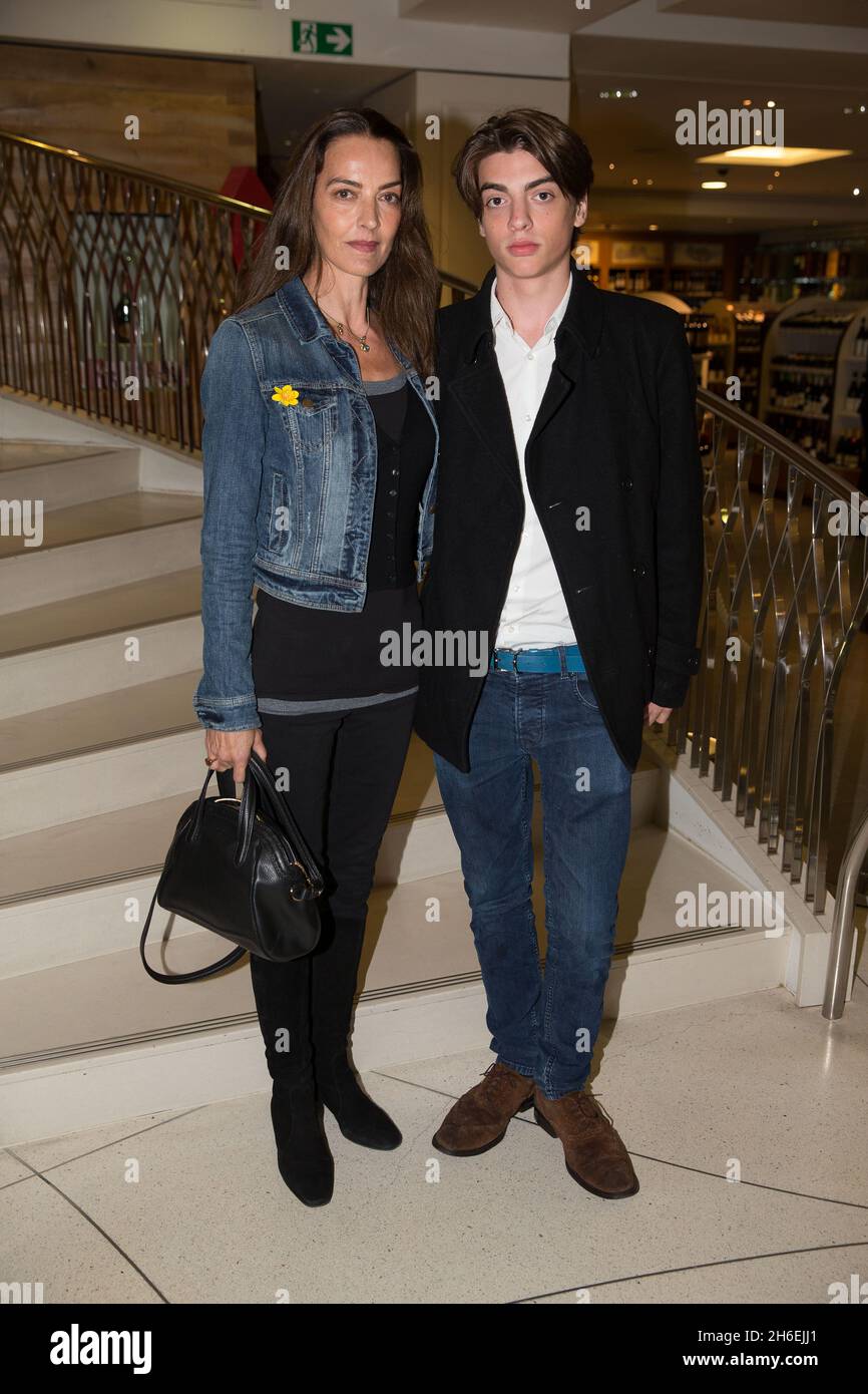 David Bailey's wife Catherine and son Sacha at the after party for the launch of Armand Leroi's new book, The Lagoon: How Aristotle Invented Science. The party was hosted by Fortnum & Mason in the 1707 Wine Bar.  Stock Photo