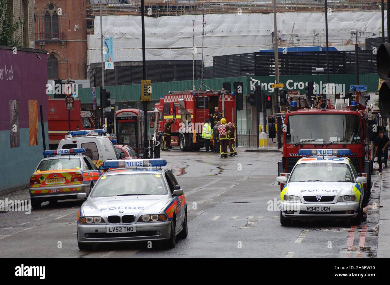 A series of bomb attacks on central London's Transport system killed more than 50 people and injured about over 700 others on 07/07/05. Picture shows emergency services on the scene in  Kings Cross Station. Jeff Moore/allactiondigital.com              Stock Photo