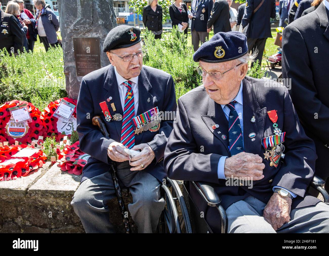 D-Day veterans L-R Charles Harry Boyer 93 years old and Ivan Jennings 95 years old  Stock Photo