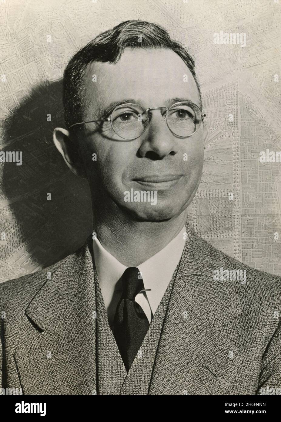 Dr. Monroe Deutsch, Vice president of the University of California, Berkeley, USA 1952 Stock Photo