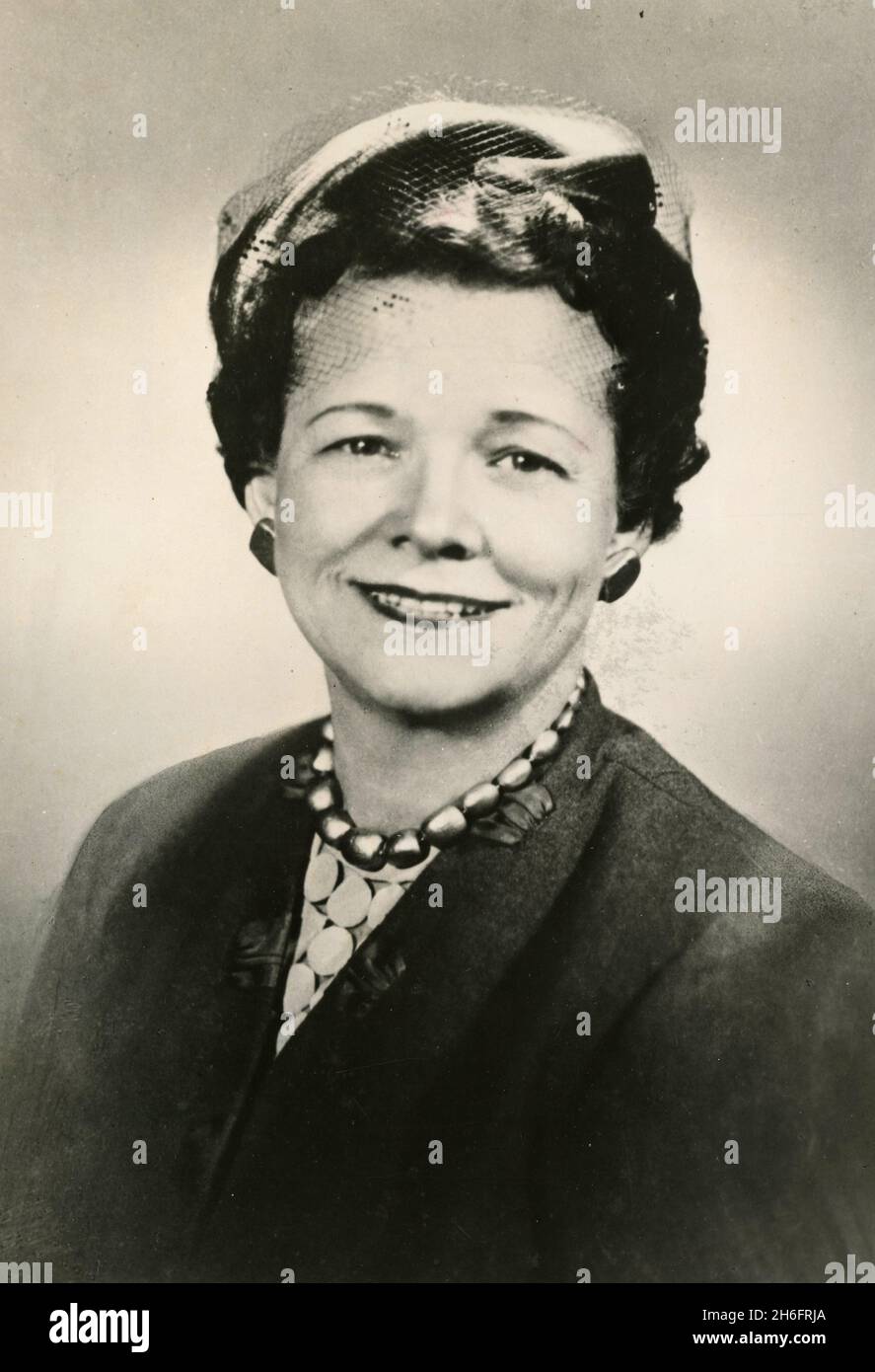 Mrs. Theodore S. Chapman, President of General Federation of Women's Clubs, USA 1955 Stock Photo