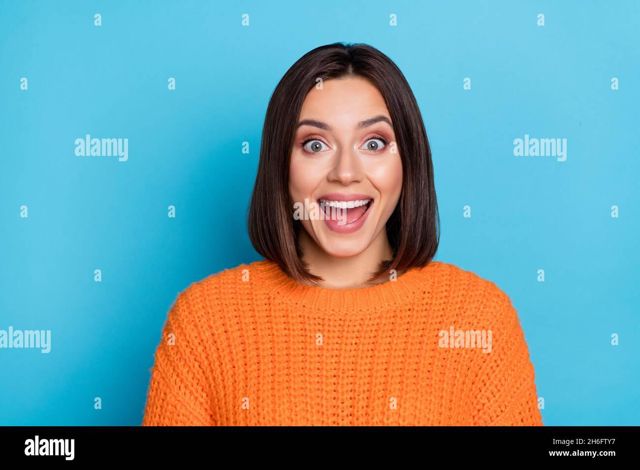 Portrait of attractive cheerful lucky amazed girl good incredible news ...
