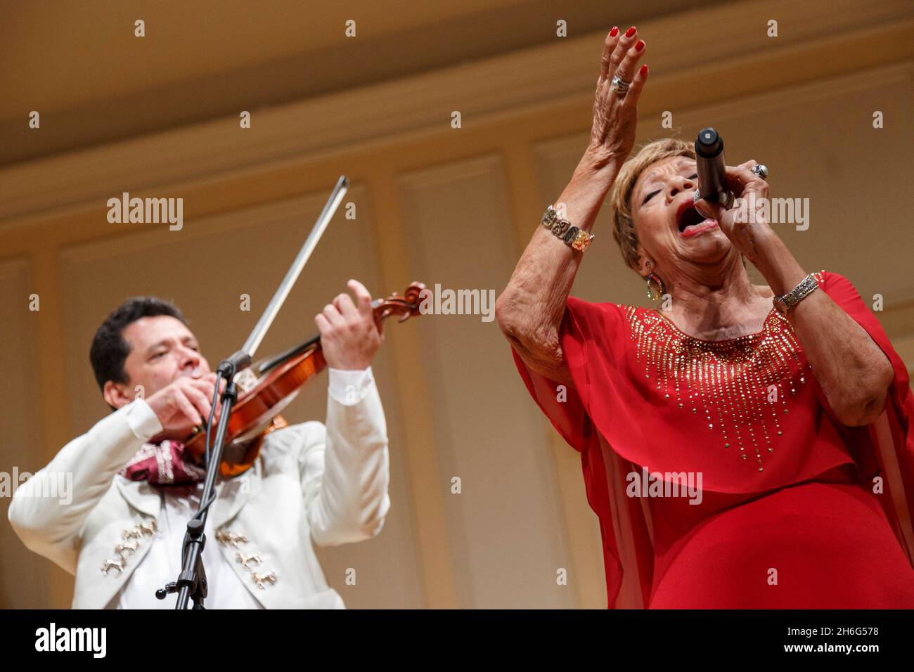 Washington, United States of America. 18 September, 2019. Beatriz 'La Paloma del Norte' Llamas performs with Mariachi Esperanza at the Homegrown Concert Series showcase of the 2019 NEA National Heritage Fellows in the Coolidge Auditorium, September 18, 2019 in Washington, D.C.  Credit: Shawn Miller/Library of Congress/Alamy Live News Stock Photo