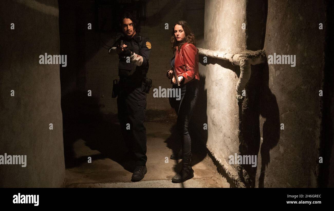 RESIDENT EVIL: WELCOME TO RACCOON CITY, from left: Avan Jogia, Kaya ...