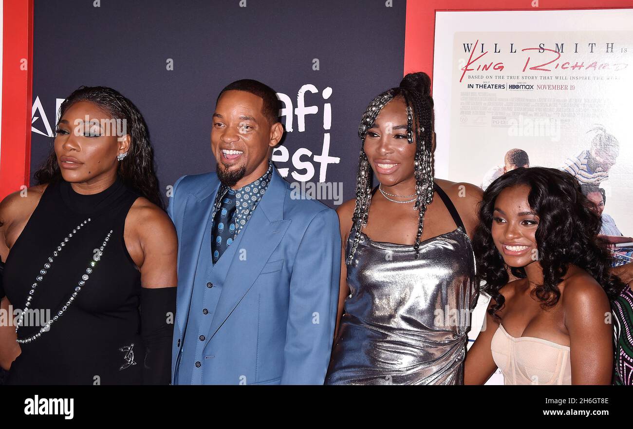 HOLLYWOOD, CA - NOVEMBER 14: (L-R) Serena Williams, Will Smith, Venus Williams and Saniyya Sidney attend the 2021 AFI Fest Closing Night Premiere of Warner Bros. 'King Richard' at TCL Chinese Theatre on November 14, 2021 in Hollywood, California.                                                                          ; ' Stock Photo
