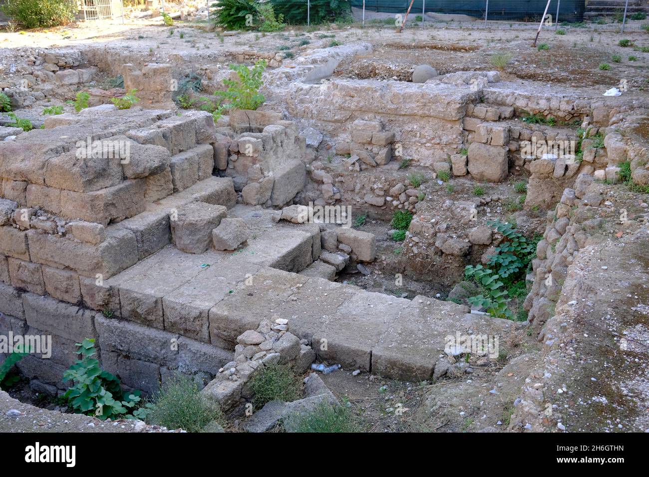 Historical ruins greece hi-res stock photography and images - Alamy