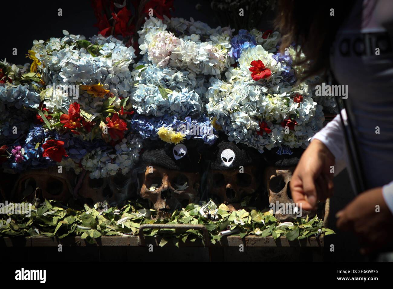 La Paz, Bolivia. November 8, 2021. Ñatitas (Human Skull) Every November 8, an ancestral and pre-Hispanic ritual is celebrated in Bolivia in honor of t Stock Photo