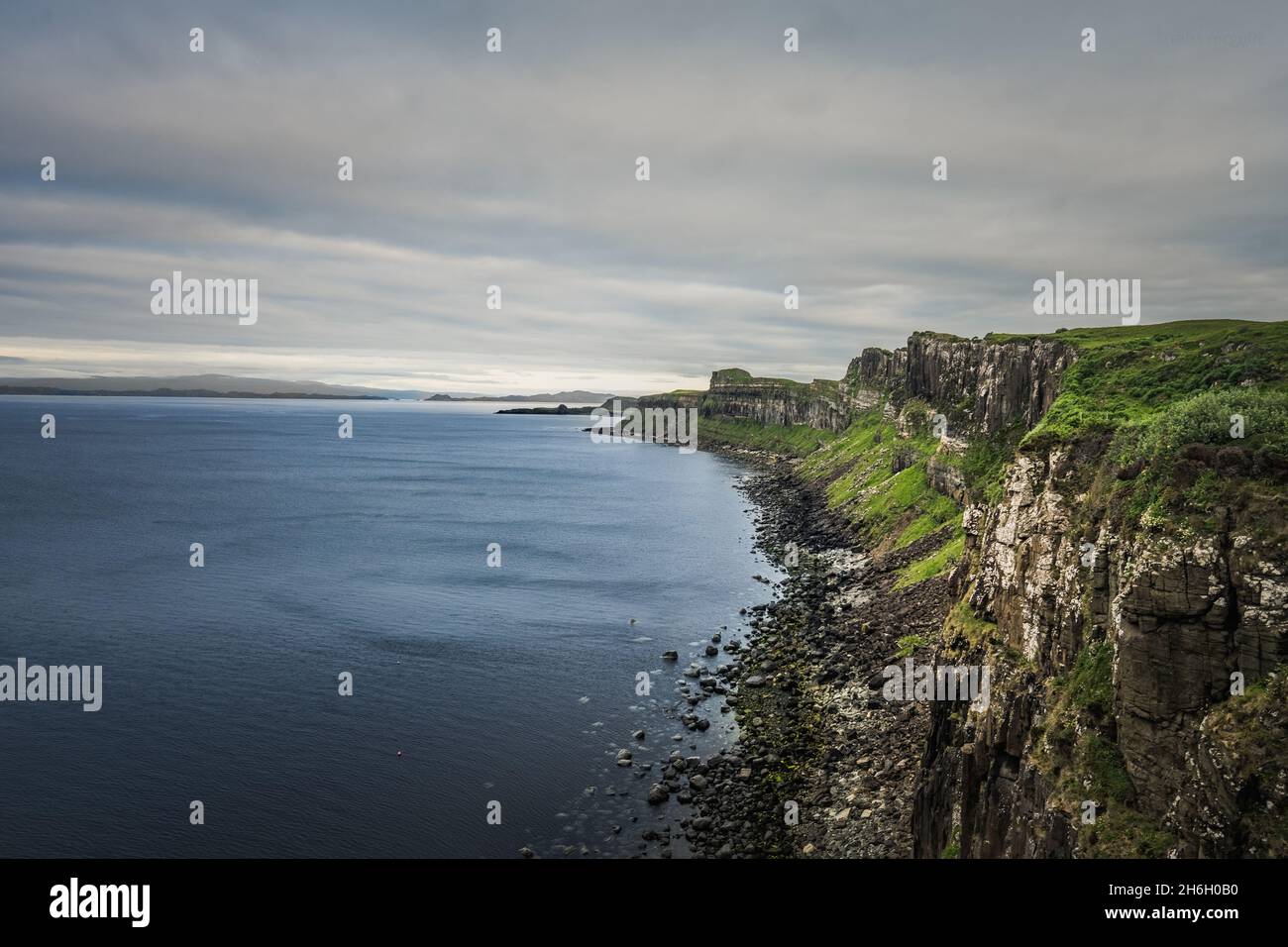 Mealt falls and Kilt Rock , Isle of Skye Stock Photo - Alamy