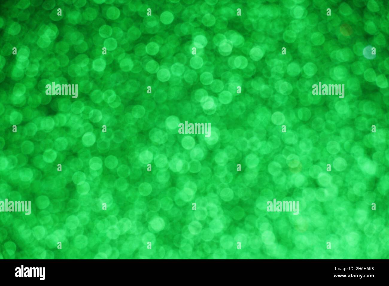 Abstract green light bokeh hi-res stock photography and images - Alamy