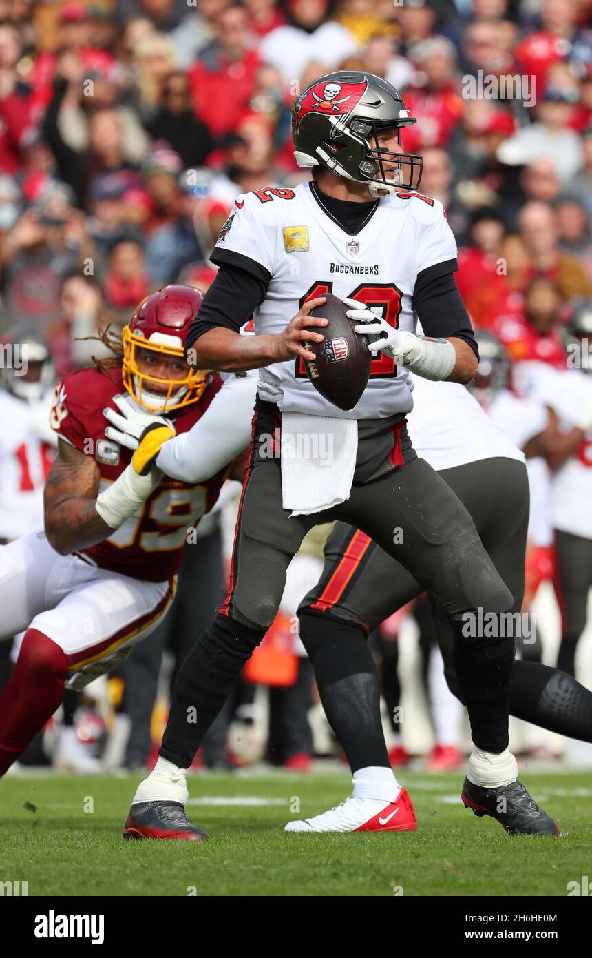 Nov 14, 2021; Landover, MD USA; Tampa Bay Buccaneers center Ryan Jensen  (66) prepares before an NFL game at FedEx Field. The Washington Football  Team Stock Photo - Alamy