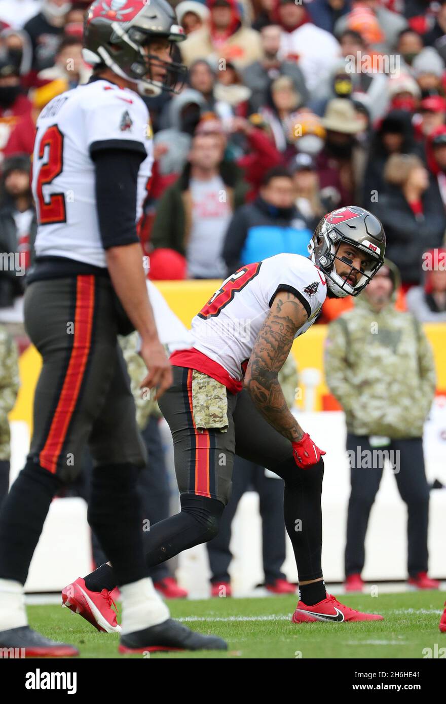 Call the Bucs Mike Evans Chris Godwin the Bruise Brothers
