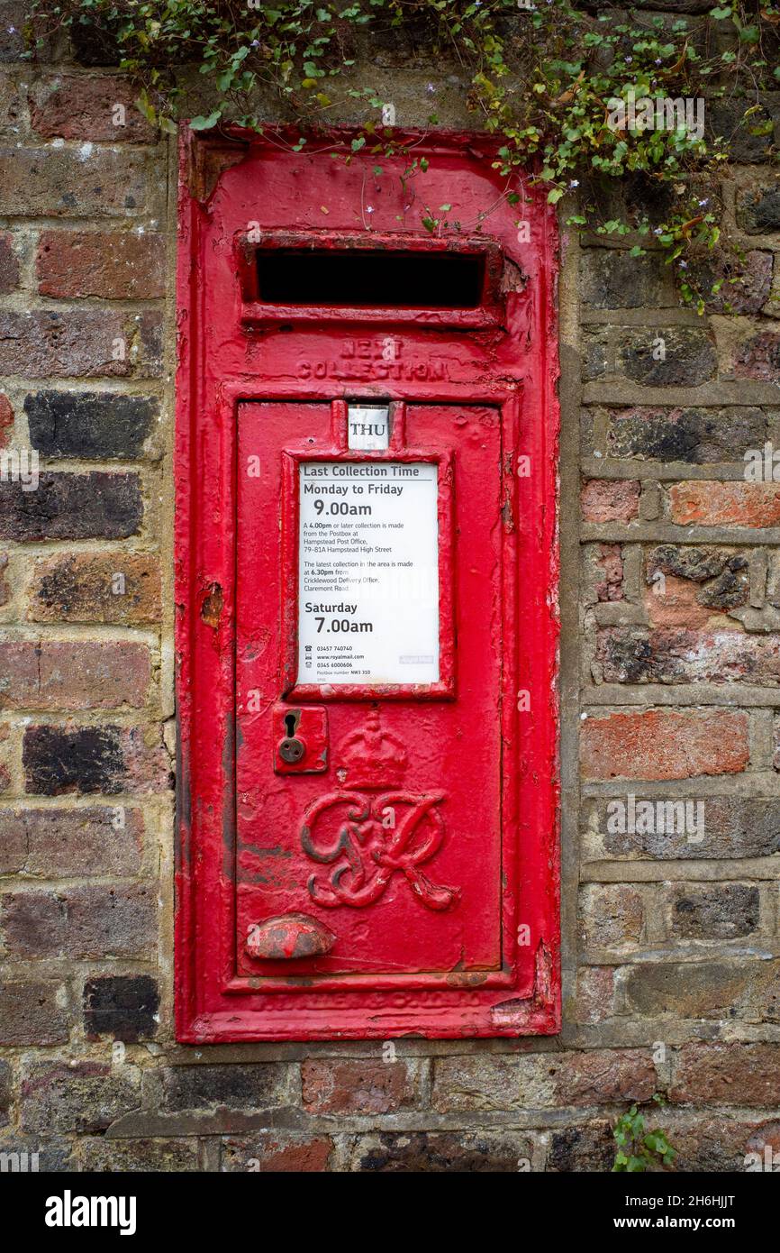 George VIth wall mounted red post box Stock Photo