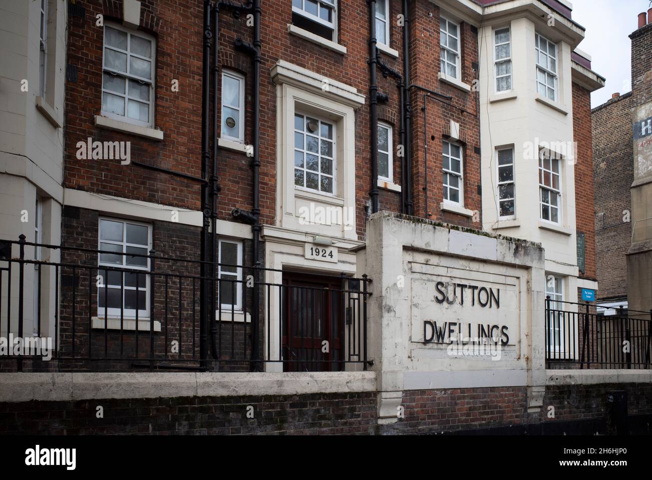 Sutton Dwellings, Upper Street, Islington, London Stock Photo