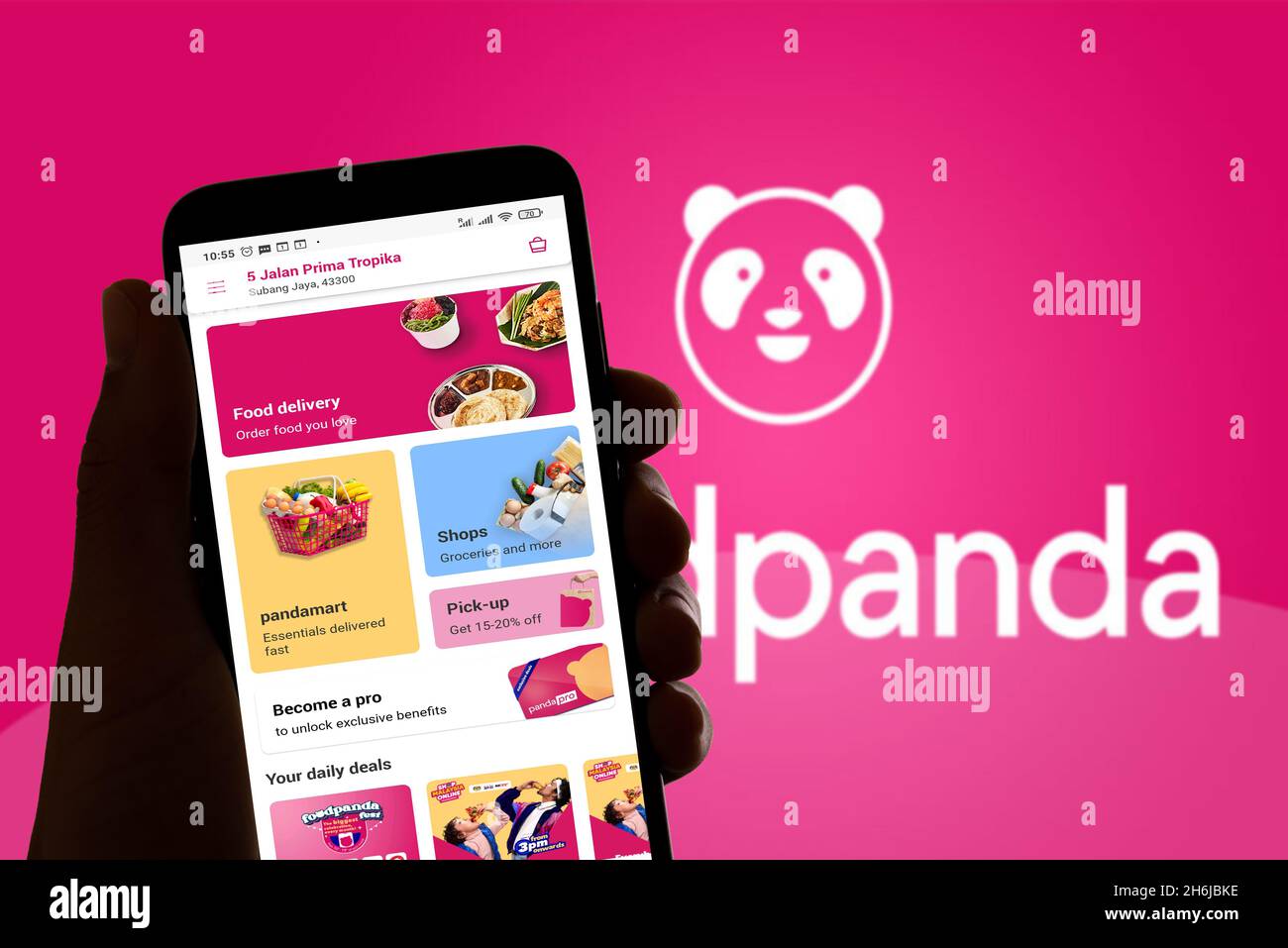 Spain. 16th Nov, 2021. the food delivery app Foodpanda logo is seen on