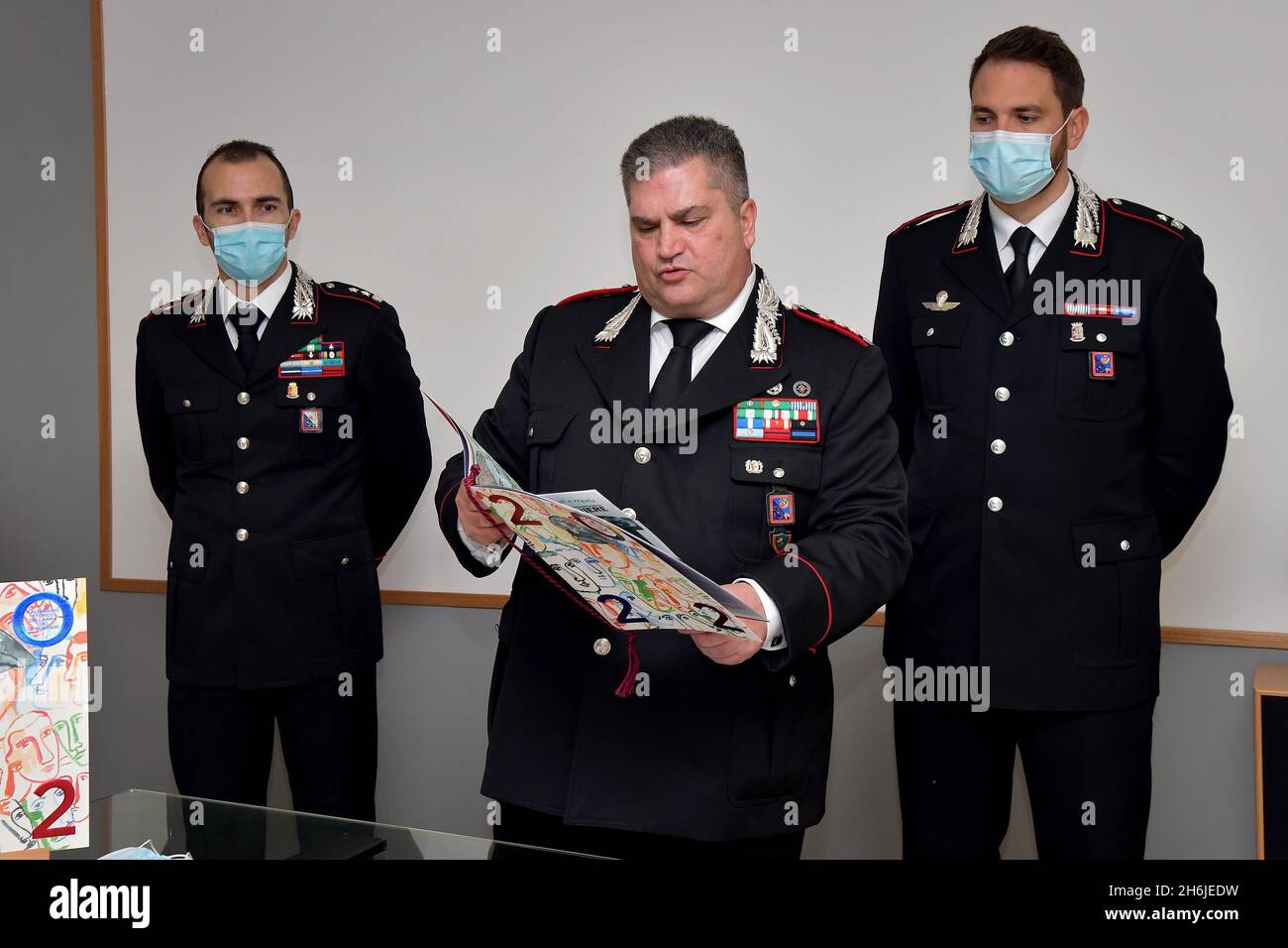 Rieti, Italy. 16th Nov, 2021. Rieti, November 16, 2021 Presentation of the 2022 Historical Calendar of the Carabinieri in Rieti by the Provincial Commander Colonel Bruno Bellini Credit: Independent Photo Agency/Alamy Live News Stock Photo
