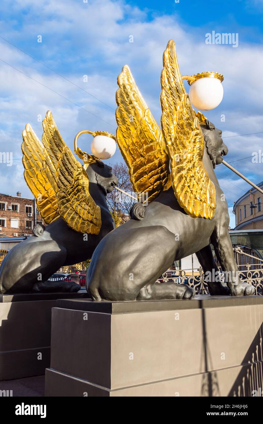 Golden-winged griffons of the Bank Bridge (Bankovsky most, a pedestrian bridge over Griboedov canal, St. Petersburg, Russia, Europe Stock Photo
