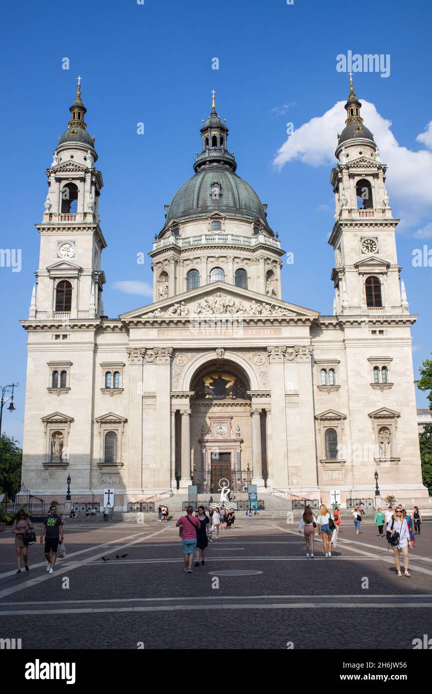 St. Stephen's Basilica on Szent Istvan Square, Old Town of Pest, Budapest, Hungary, Europe Stock Photo