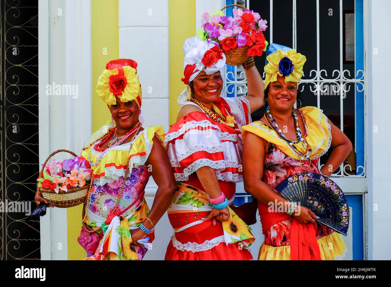 Caribbean traditional dress hi res stock photography and images Alamy