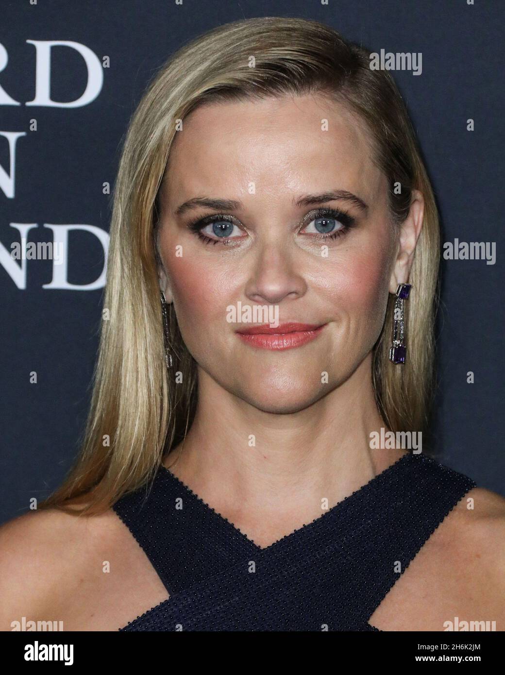 Tiffany jewelry cut out hi-res stock photography and images - Alamy