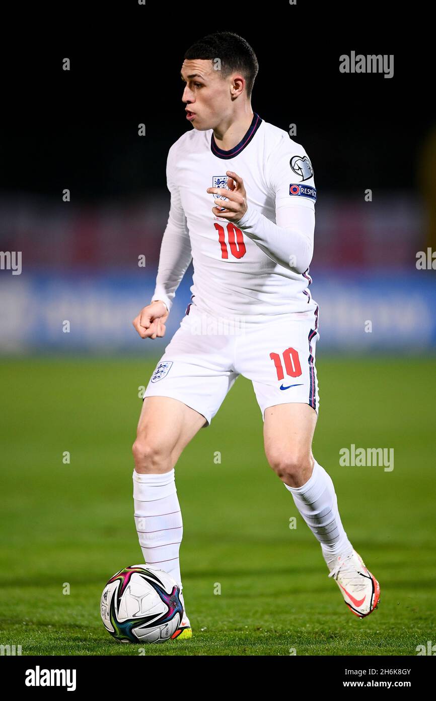 Serravalle, San Marino. 15 November 2021. Phil Foden of England in action during the 2022 FIFA World Cup European Qualifier football match between San Marino and England. Credit: Nicolò Campo/Alamy Live News Stock Photo