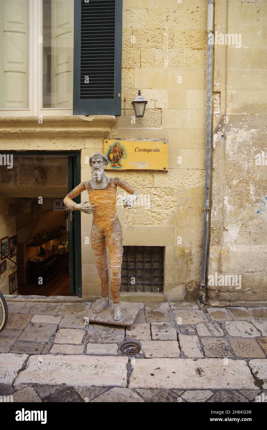 Papiermache handicraft in Lecce, Italy Stock Photo Alamy