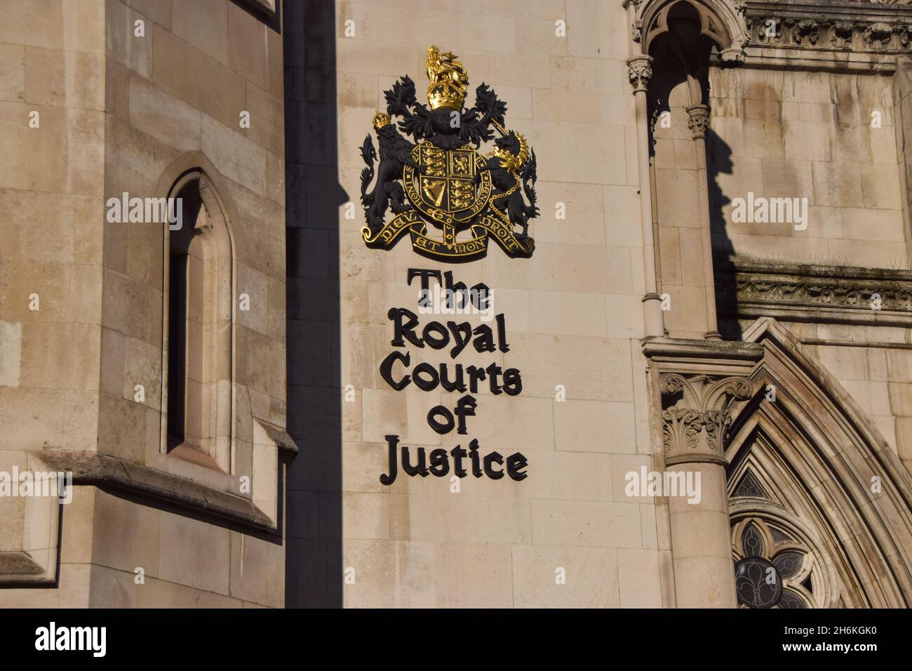 Royal Courts of Justice exterior, London, UK 16 November 2021. Stock Photo