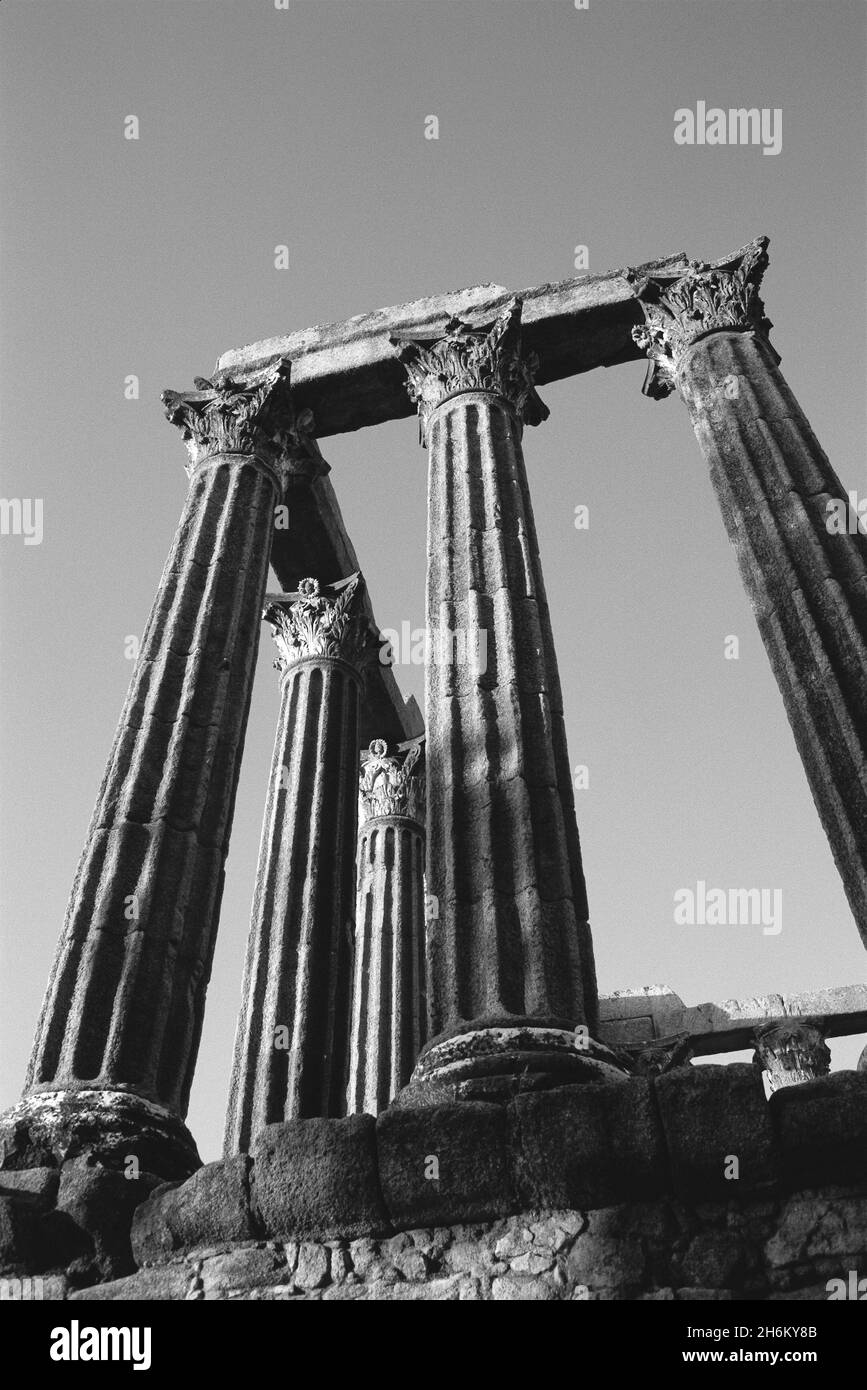 Corinthian Columns of Roman Temple Evora, Portugal Stock Photo - Alamy
