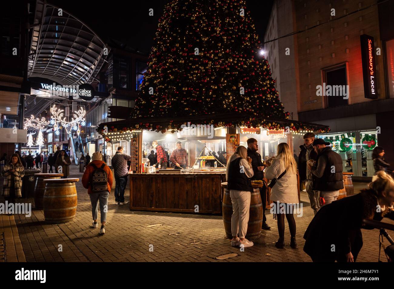 Bristol Christmas Market outside Cabot Circus (Nov 21 Stock Photo Alamy