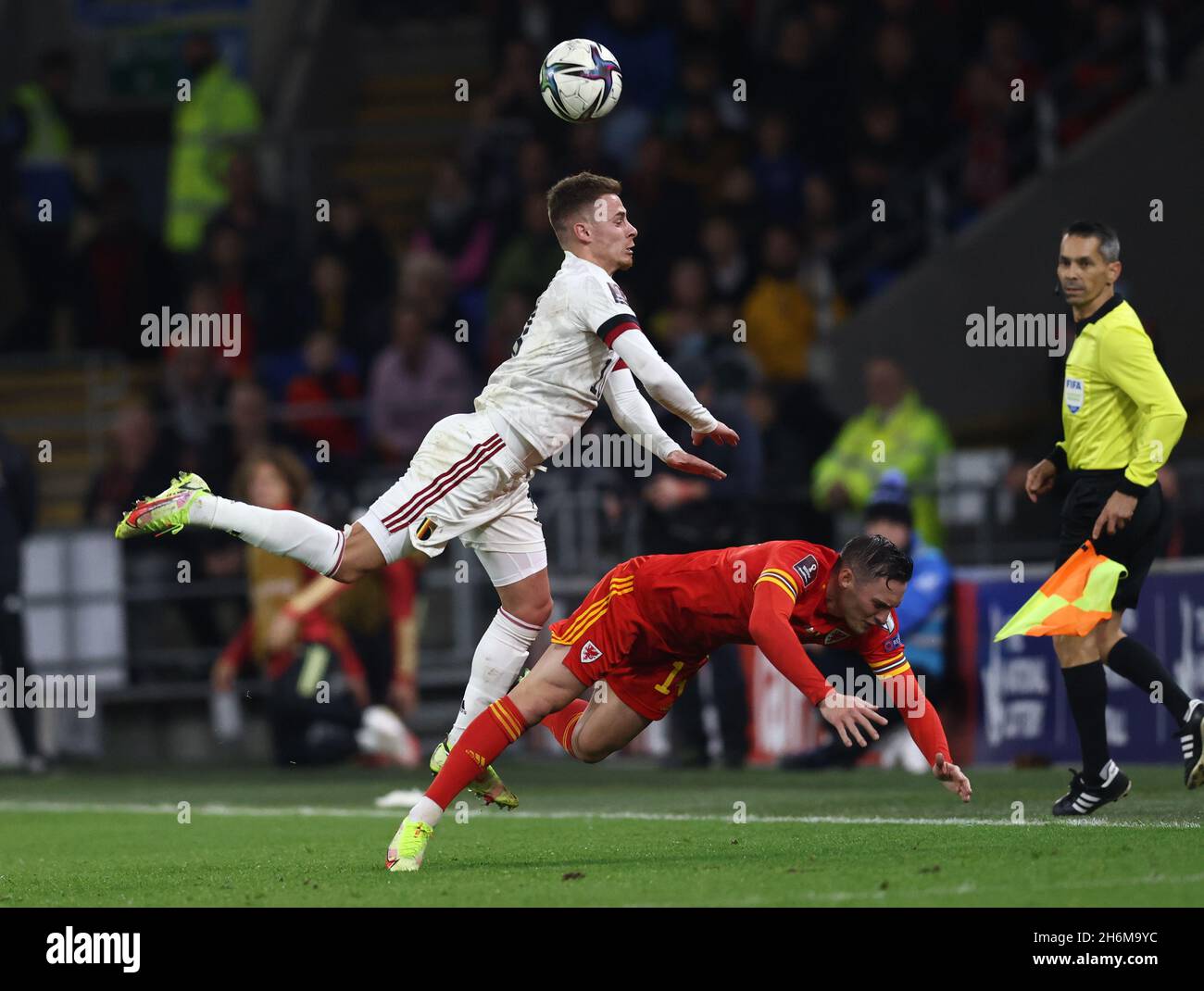 Cardiff, Wales, 16th November 2021. Connor Roberts of Wales challenged by Thomas Meunier of Belgium  during the FIFA World Cup 2022 European Qualifying match at the Cardiff City Stadium, Cardiff. Picture credit should read: Darren Staples / Sportimage Stock Photo